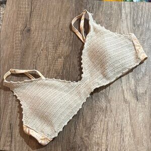 Xhilaration Beige and Cream Bikini Top